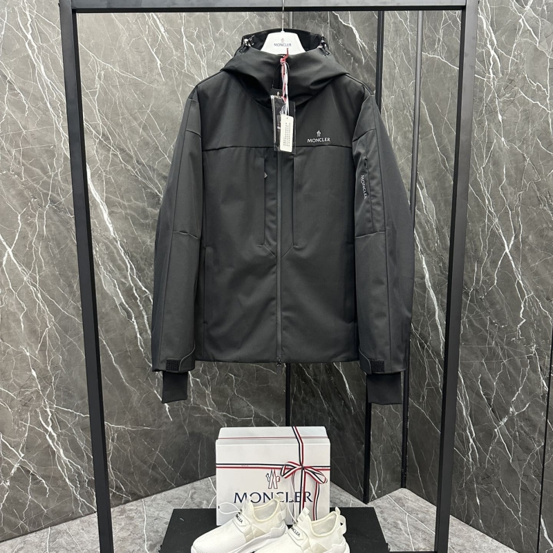 Ba*len*cia*ga down coat